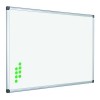 Pizarra blanca vitrificada magnética con marco de aluminio 90x120cm Rocada